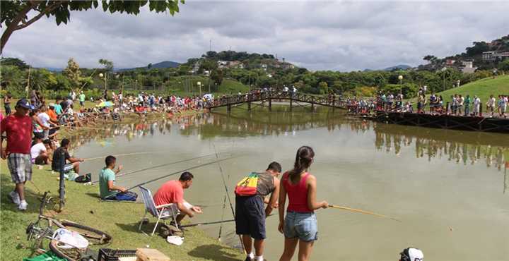  Ipatinga dá início a programação de aniversário com pescaria no Parque Ipanema; veja