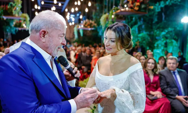 Casamento de Lula e Janja reúne artistas e políticos