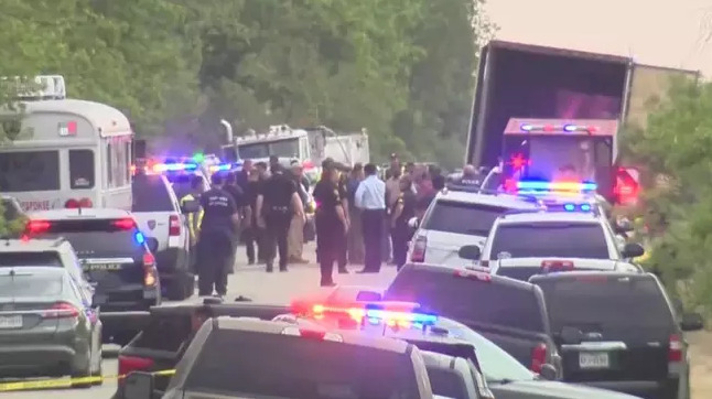  50 pessoas são encontradas mortas em caminhão abandonado nos EUA
