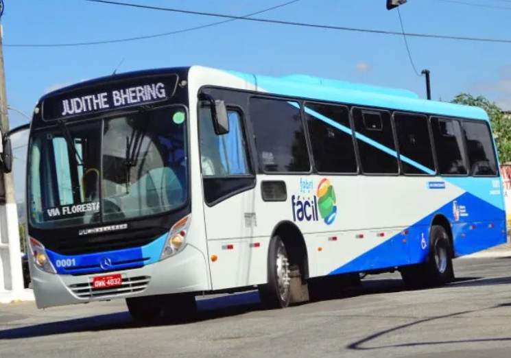  Novo valor de tarifa de ônibus entra em vigor à 0h desta segunda-feira (27) em Fabriciano