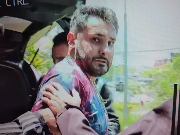 Influenciador digital Arnon do Grau é preso suspeito de envolvimento em homicídio